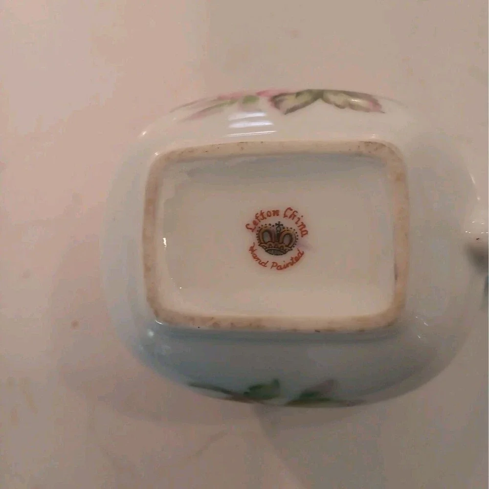 Vintage Lefton China Sugar Bowl & Creamer Hand Painted Gold Trim Tea Rose